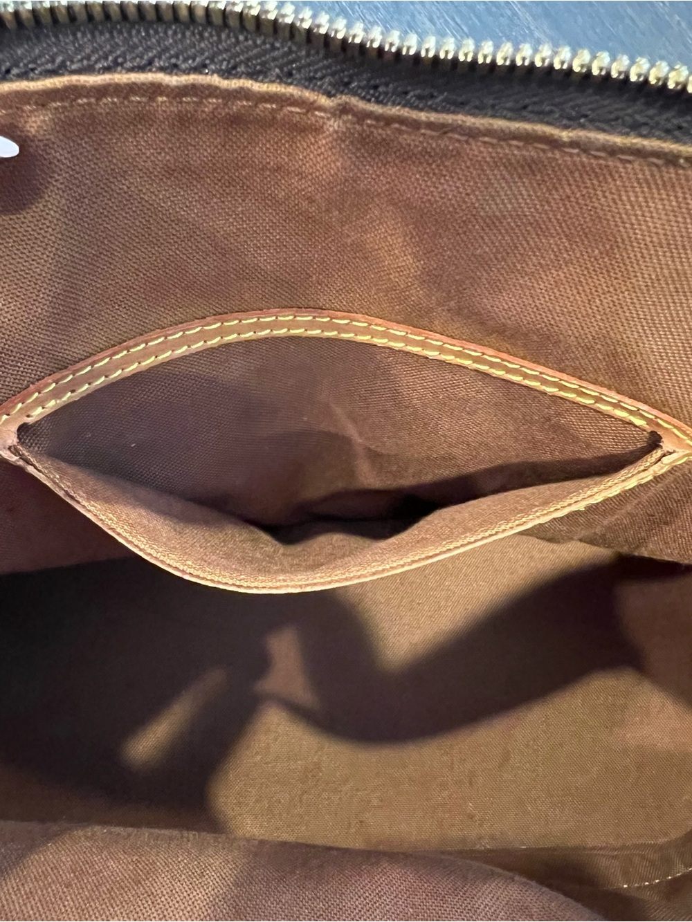 Louis Vuitton Alma PM - Picture 16 of 16